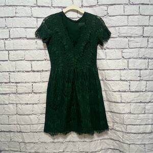 DV Dolce Vita Saurus Eyelash Lace Dress in Hunter Size XXS